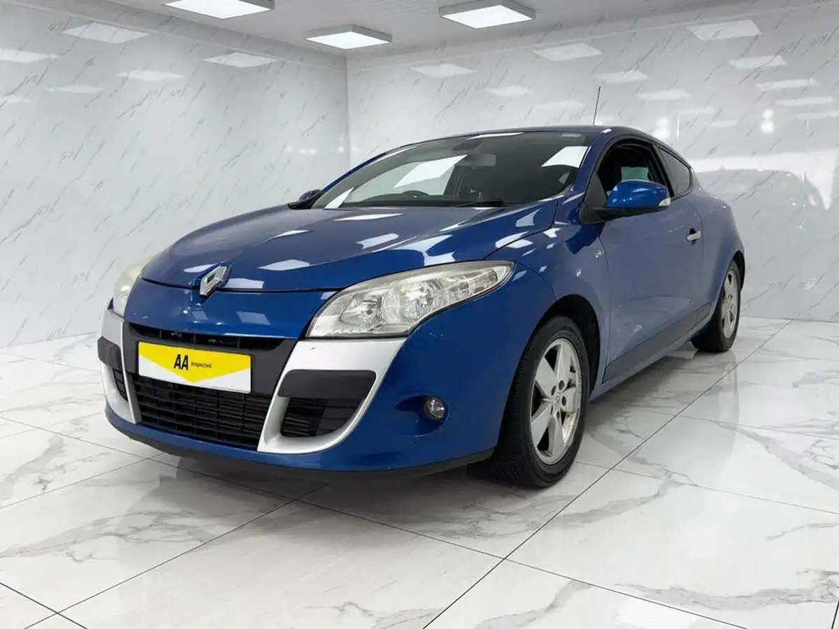 2010-renault-megane-15td-dynamique-tom-tom-15dci-106bhp-coupe-2d-big-3
