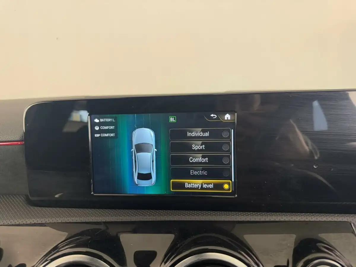 2020-mercedes-benz-a-class-13-a250e-amg-line-saloon-4d-big-65