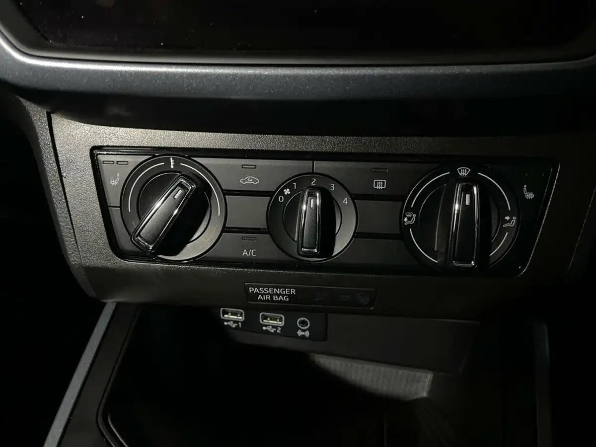 2019-seat-arona-16tdi-se-technology-lux-115ps-ss-big-23
