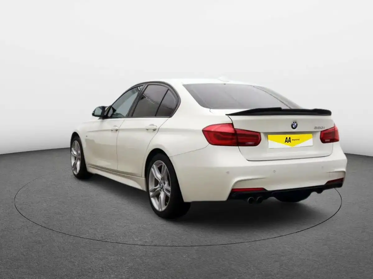 2018-bmw-3-series-20-320i-m-sport-saloon-4d-auto-big-2