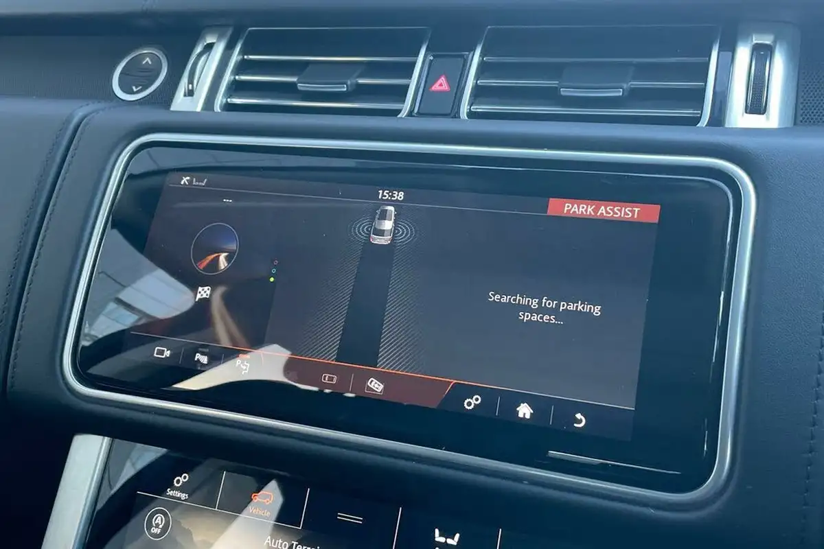 2019-land-rover-range-rover-20-p400e-autobiography-big-12