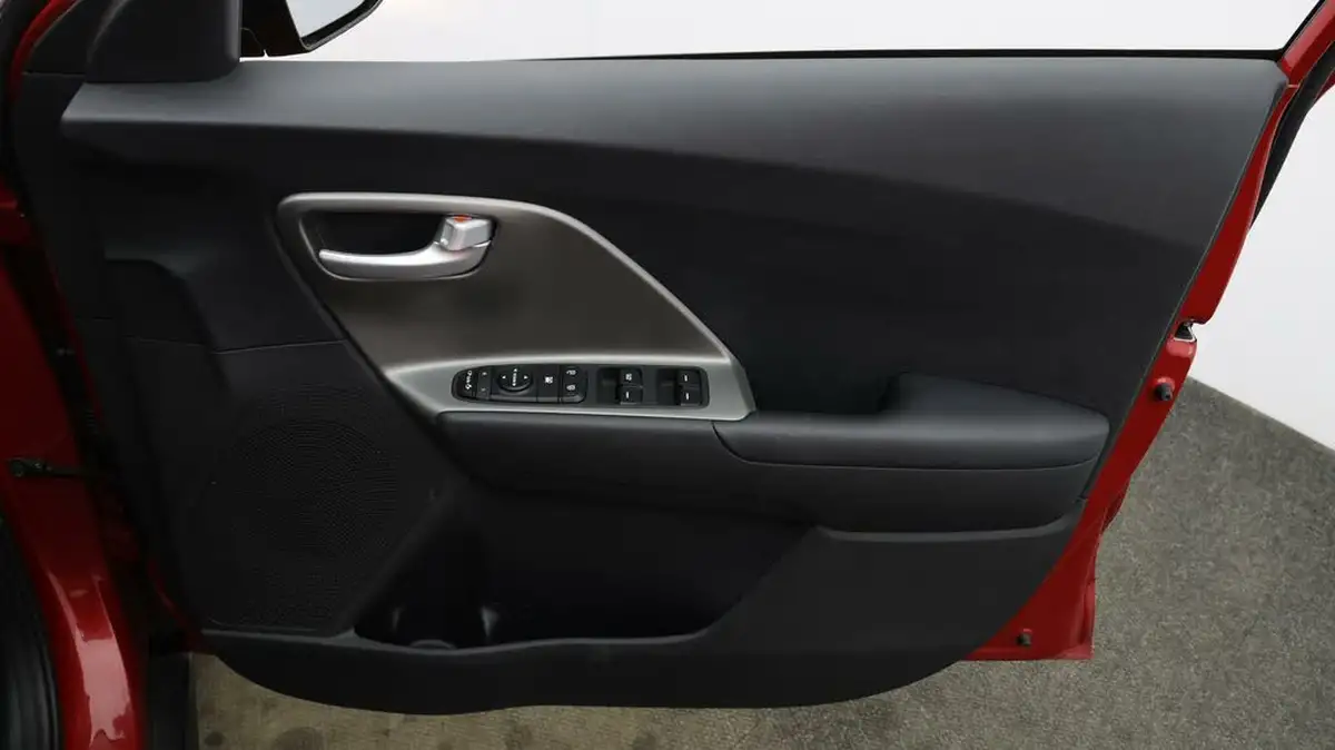 2022-kia-e-niro-ev-2-64-big-14