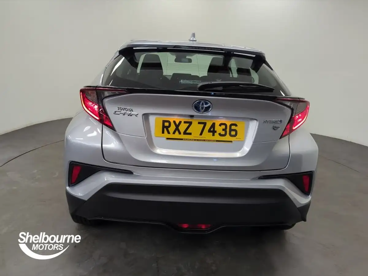 2022-toyota-c-hr-18-vvt-i-icon-big-13