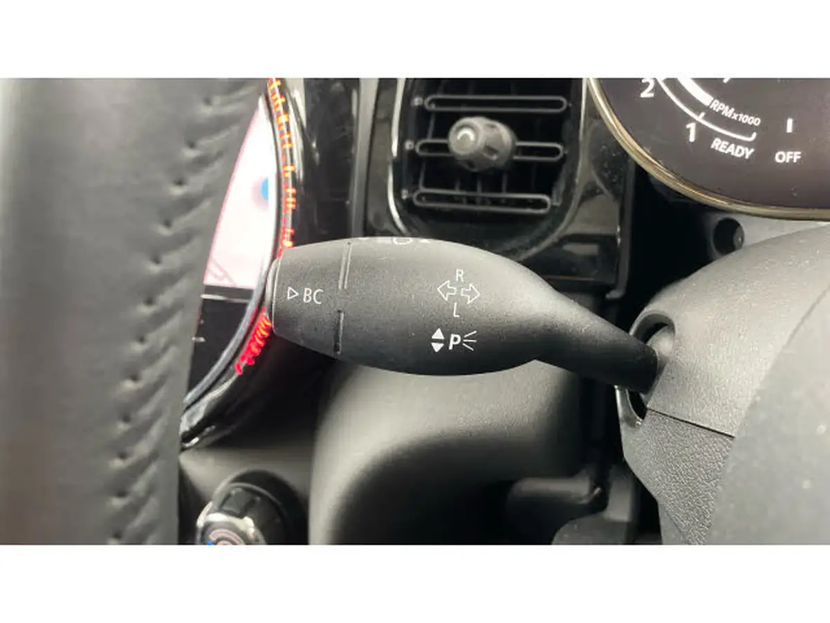 2022-mini-cooper-15-one-classic-3d-big-49