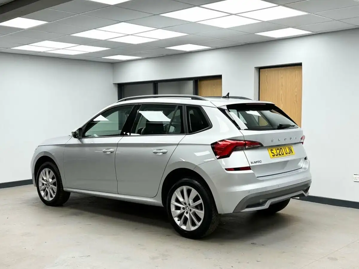 2020-skoda-kamiq-16tdi-se-scr-big-4