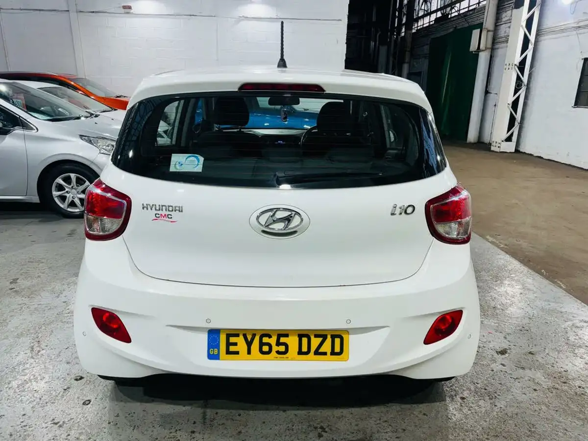 2015-hyundai-i10-12-premium-se-auto-big-4