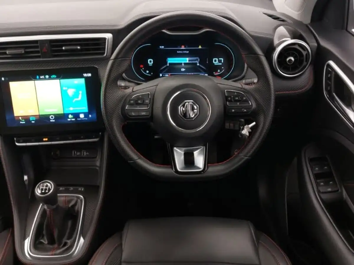 2023-mg-zs-suv-15-vti-tech-exclusive-big-6