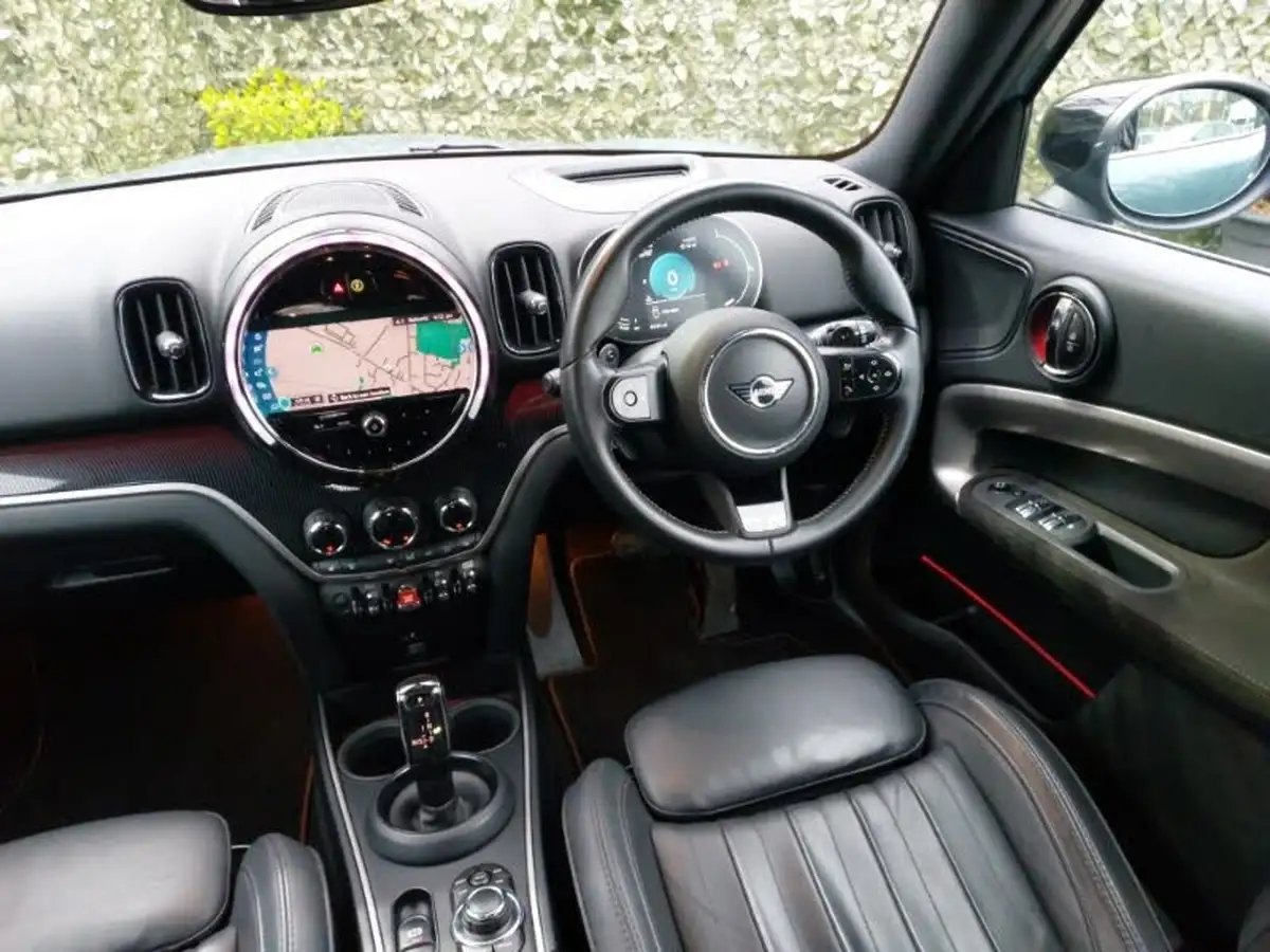 2021-mini-countryman-20-cooper-s-exclusive-all4-auto-big-10
