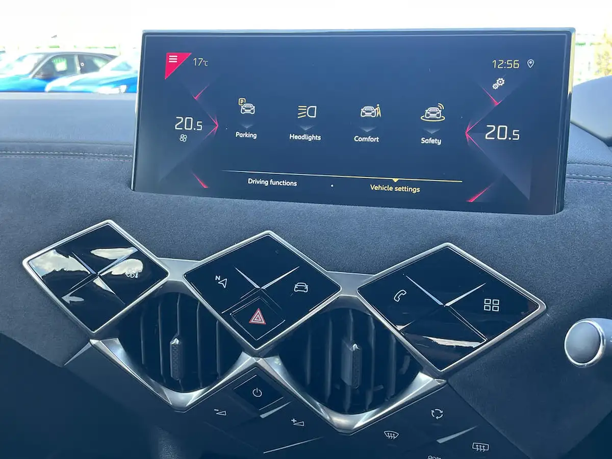 2022-ds-ds-3-crossback-12-puretech-performance-line-130ps-big-22