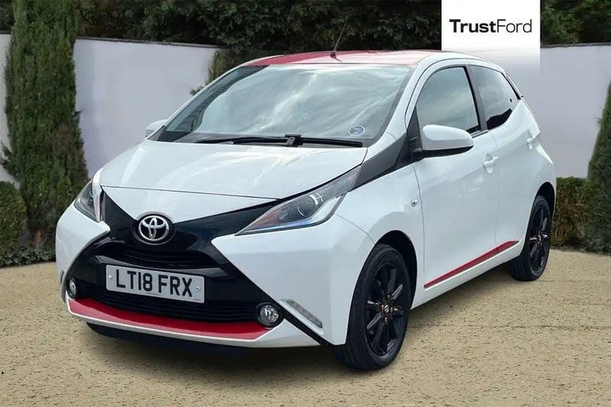 2018-toyota-aygo-10-vvt-i-x-press-71bhp-big-4