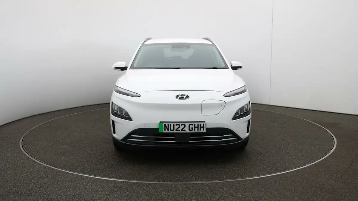 2022-hyundai-kona-e-premium-204ps-64kwh-7kw-obc-big-2