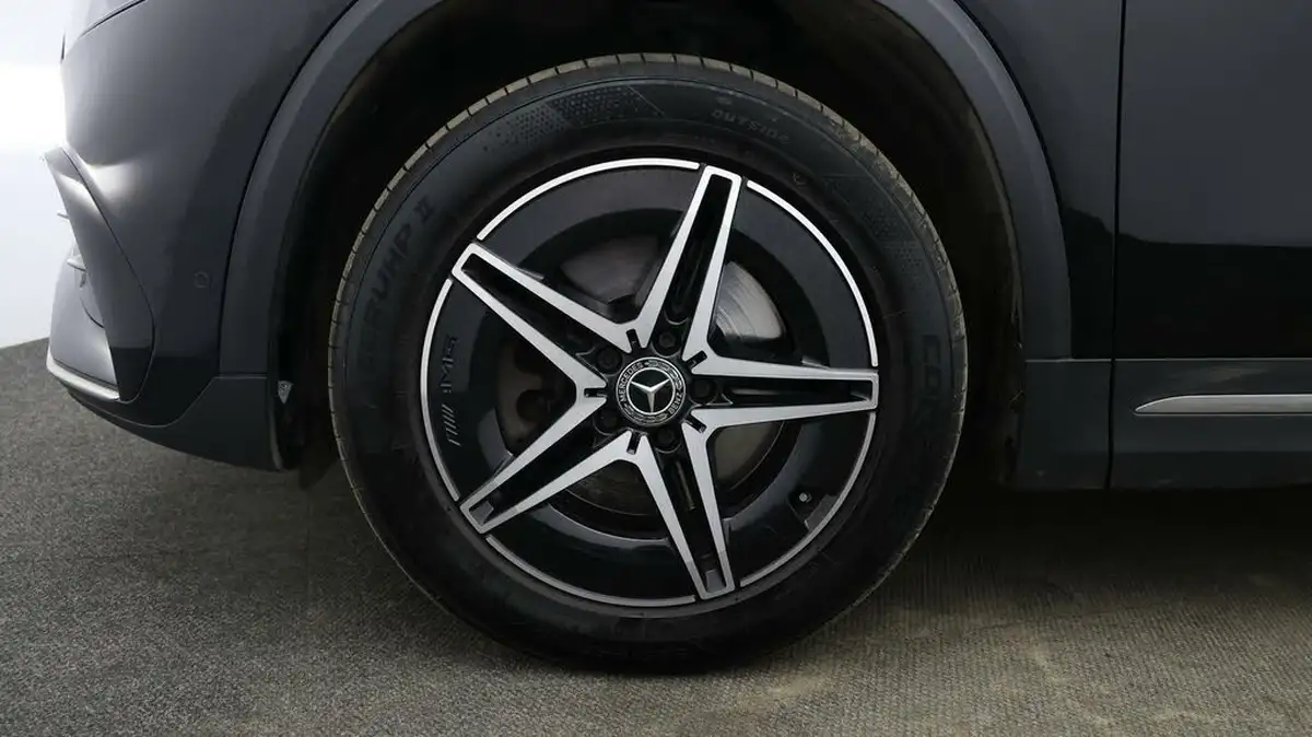 2022-mercedes-benz-eqa-e-eqa-250-amg-line-big-17