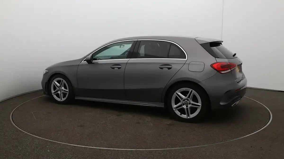 2019-mercedes-benz-a-class-13-a180-amg-line-hatchback-5d-big-38