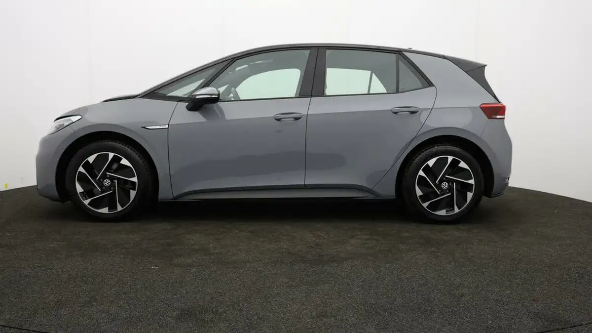 2022-volkswagen-id3-e-life-204ps-58kwh-pro-performance-big-3