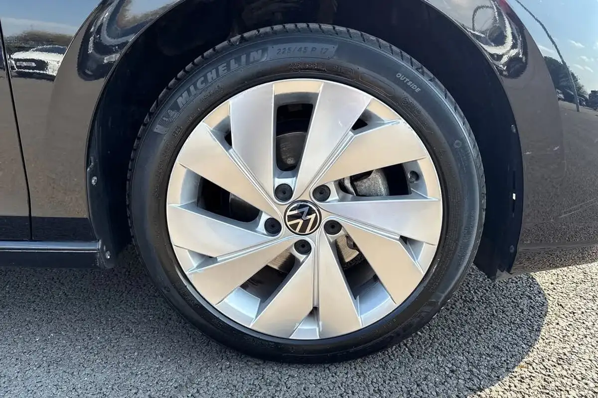 2020-volkswagen-golf-15-etsi-style-150ps-hatchback-big-9