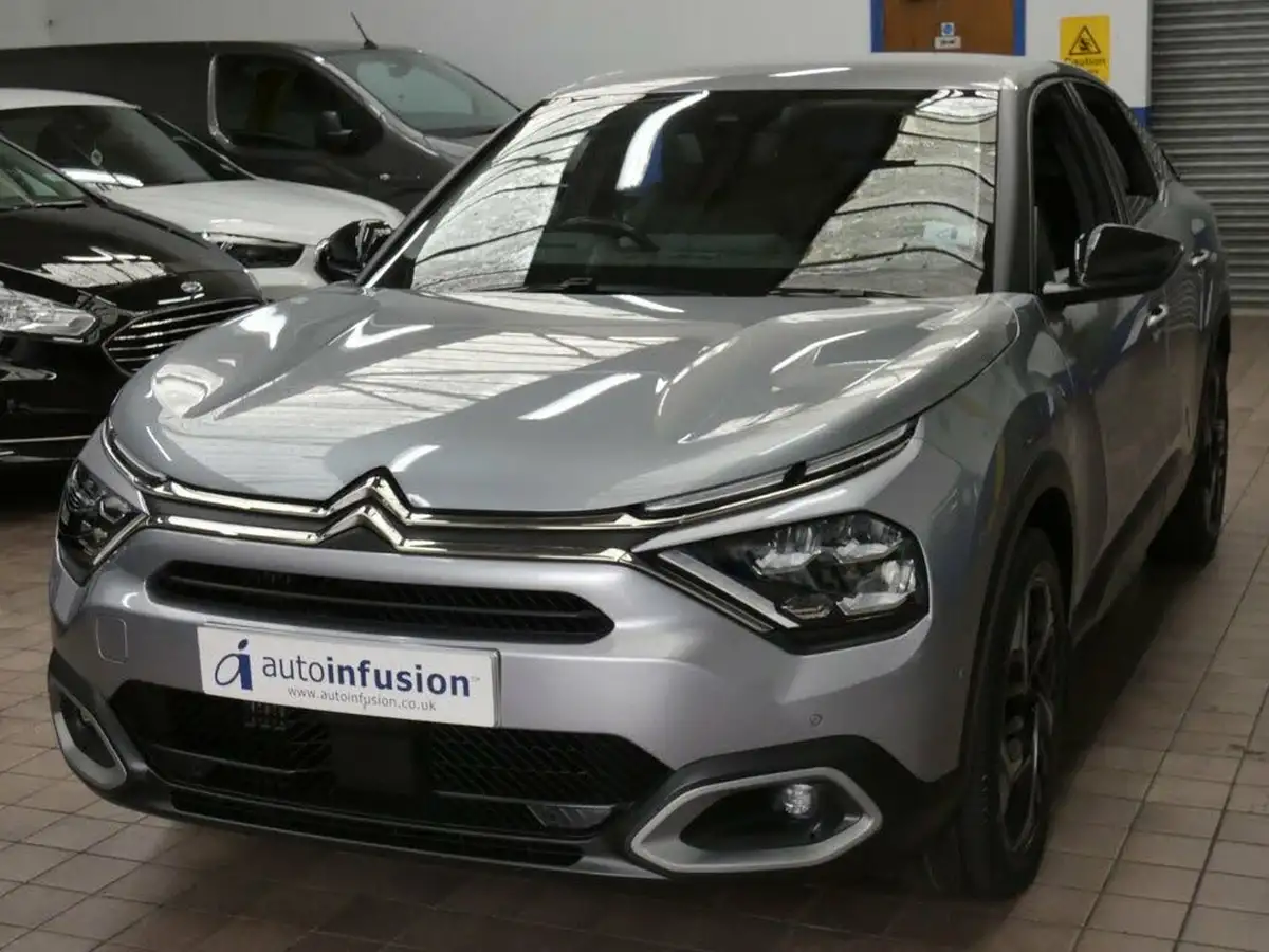 2021-citroen-c4-15bluehdi-shine-130ps-eat8-big-2