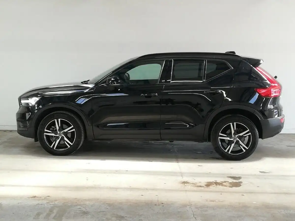 2021-volvo-xc40-20-b4-r-design-194bhp-auto-big-3