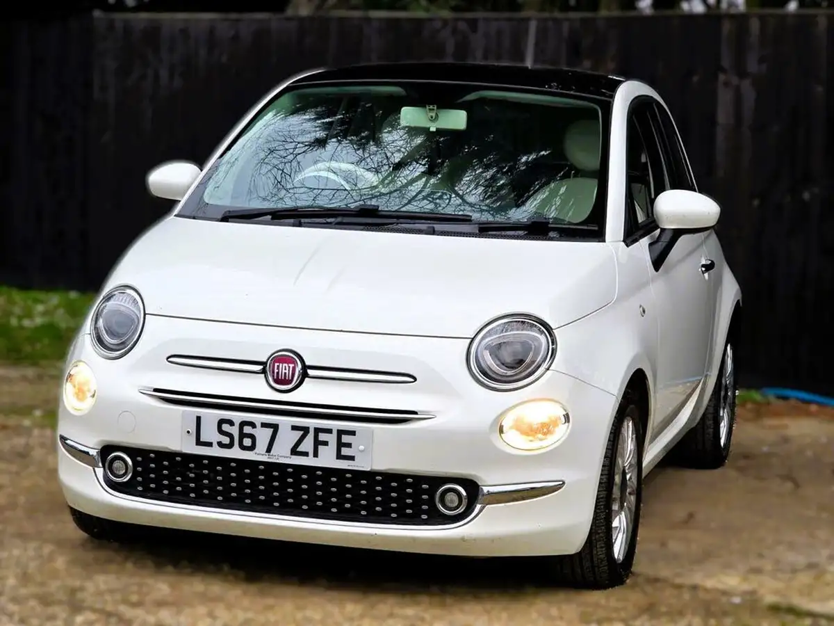 2017-fiat-500-12-lounge-big-7