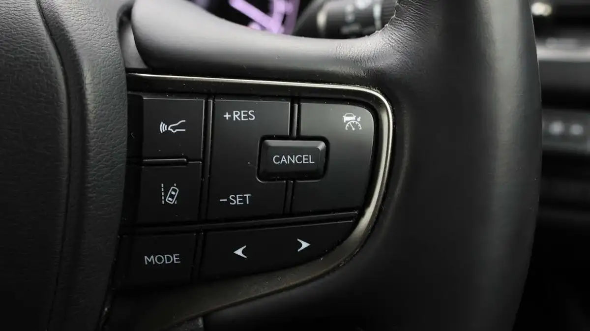 2021-lexus-ux-250h-20-ux-184bhp-without-navigation-big-21