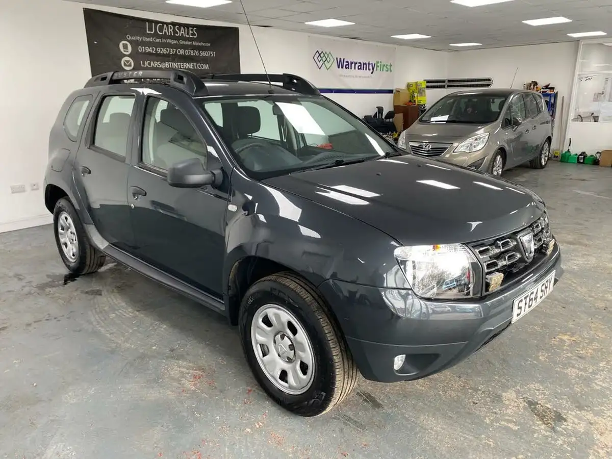 2014-dacia-duster-15d-ambiance-109bhp-4x4-big-16