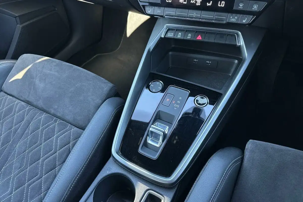 2021-audi-a3-15-35-tfsi-edition-1-sportback-5d-s-tronic-big-14