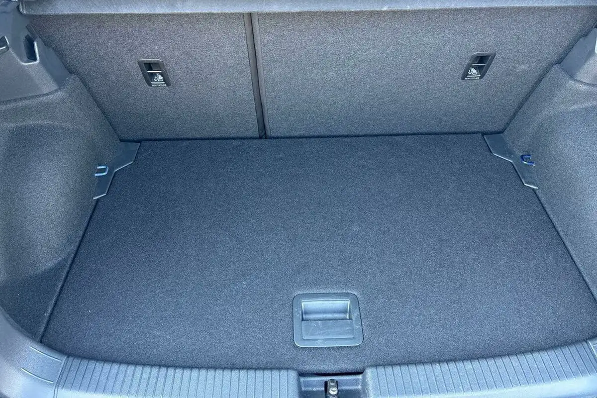 2022-volkswagen-t-cross-10-tsi-se-110ps-dsg-big-10