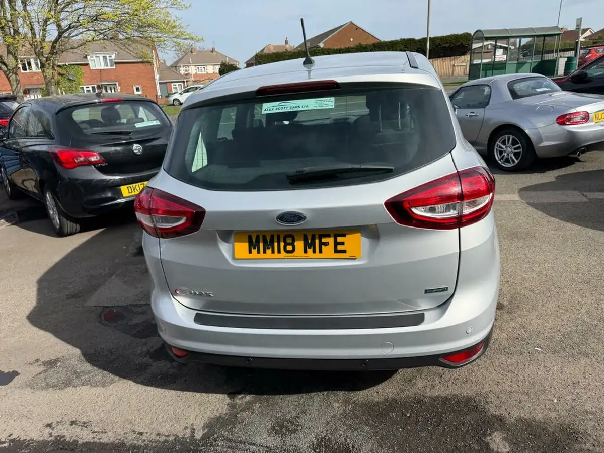 2018-ford-c-max-10t-titanium-125ps-big-9