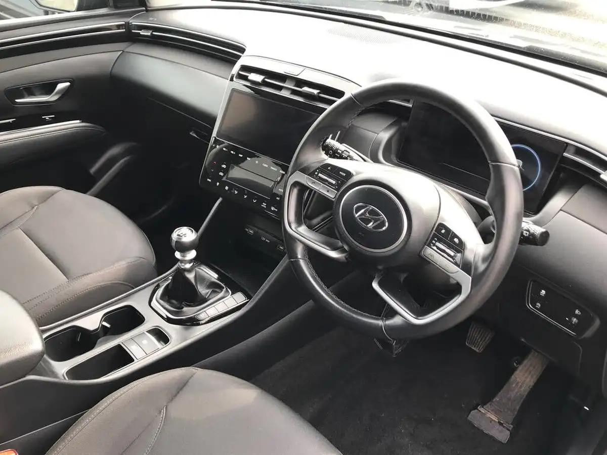 2022-hyundai-tucson-16-t-gdi-se-connect-150ps-big-2