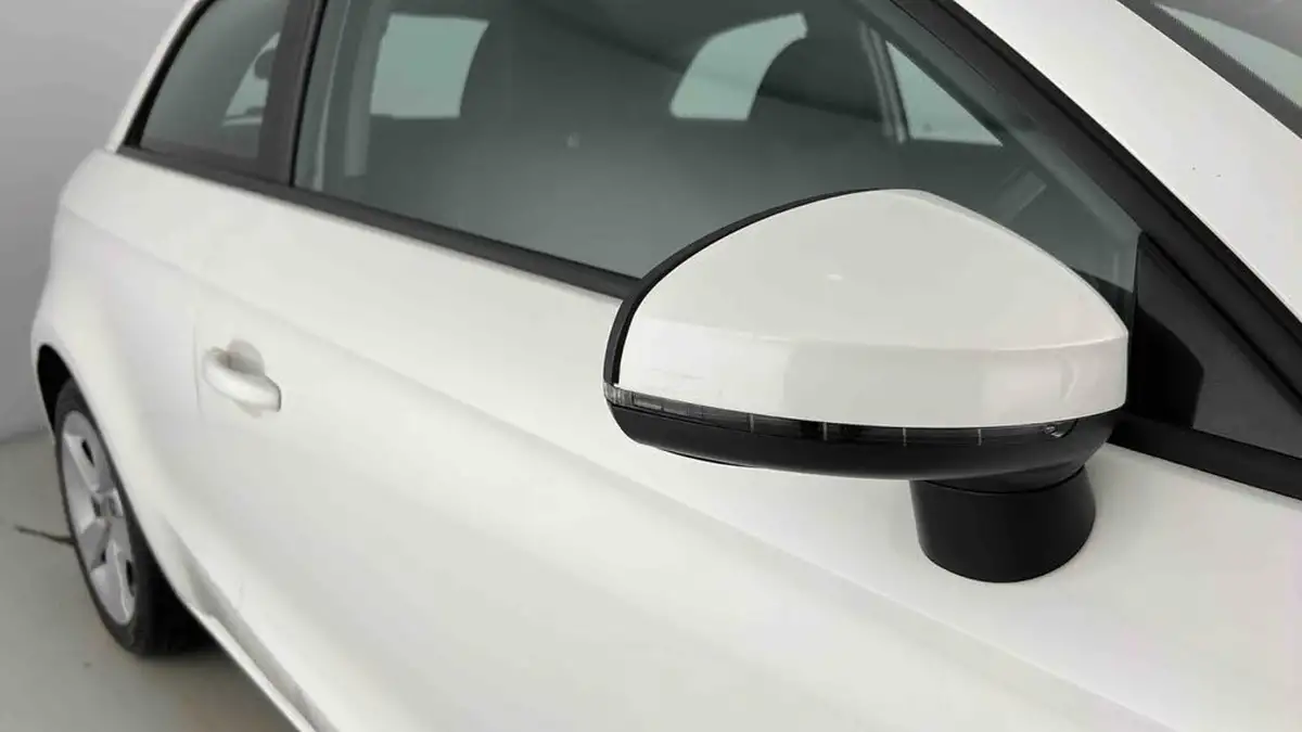 2016-audi-a1-10-tfsi-sport-hatchback-3d-big-25