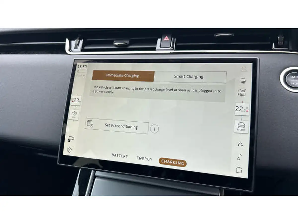 2024-land-rover-range-rover-evoque-15-p300e-s-big-26