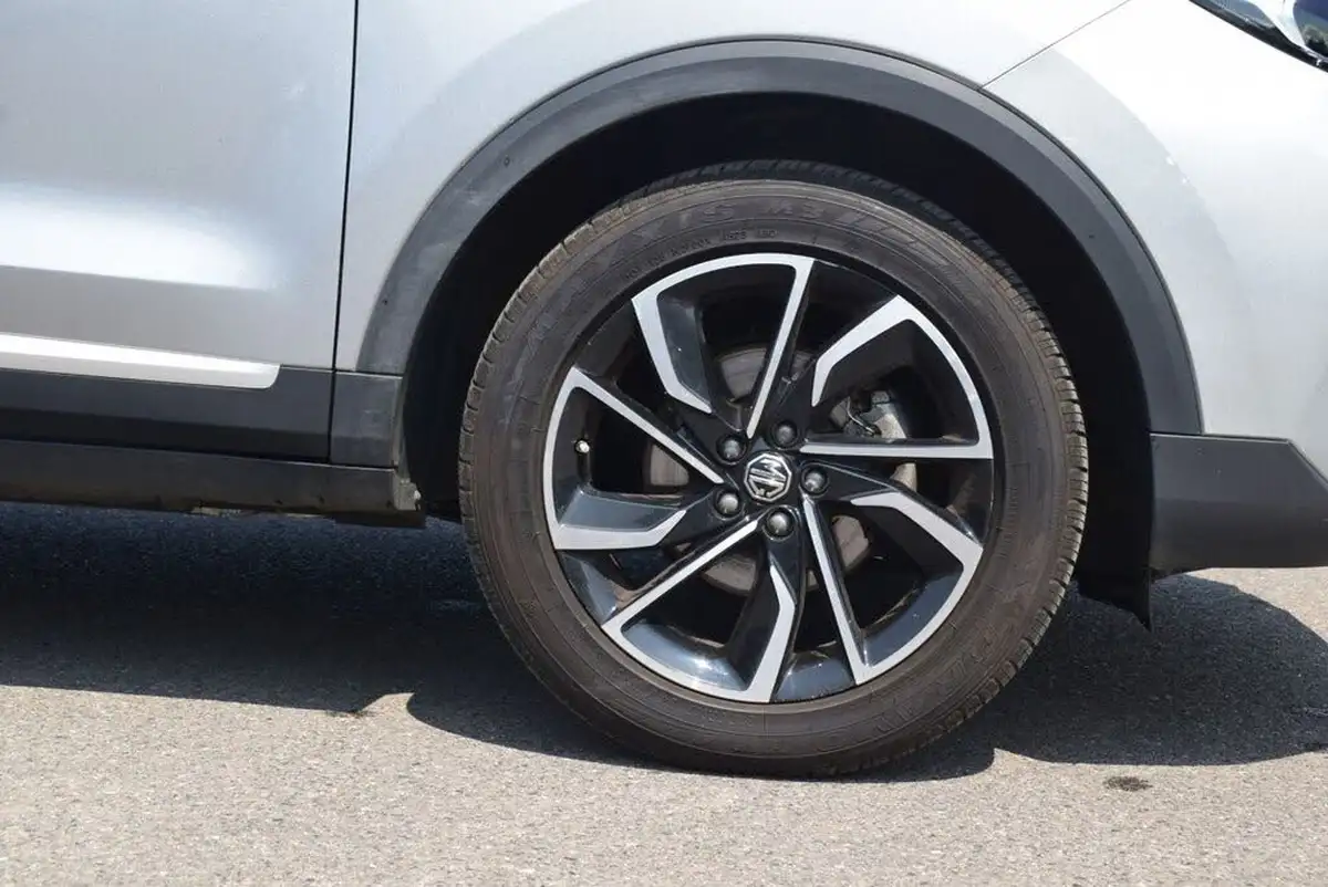 2024-mg-zs-suv-15-vti-tech-exclusive-big-8