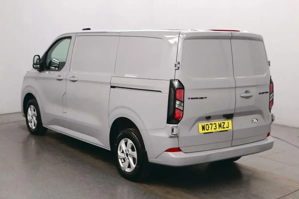 2024-ford-transit-custom-20tdci-320-l1h1-limited-136pseu6e-panel-van-1996cc-auto-big-5