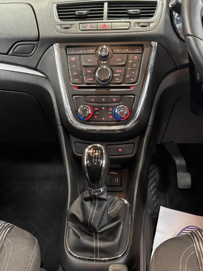 2015-vauxhall-mokka-14-exclusiv-big-18