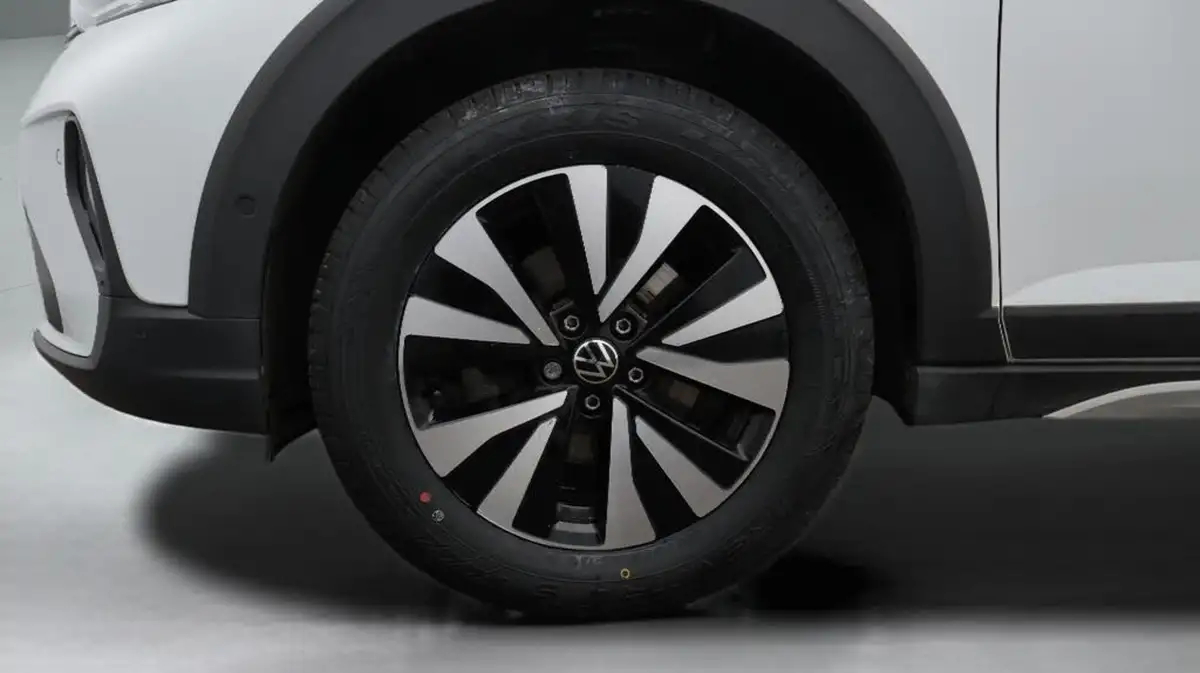 2022-volkswagen-taigo-10-tsi-life-95ps-big-18