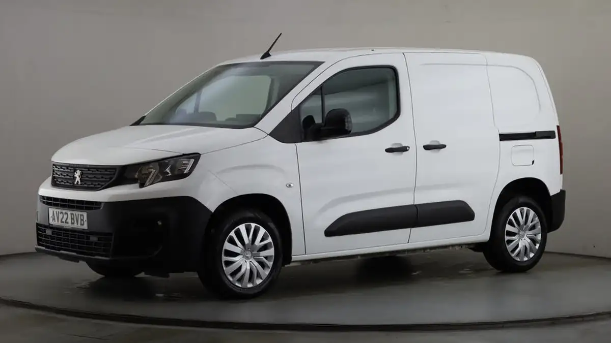 2022-peugeot-partner-15-bluehdi-1000-professional-premium-100pseu6d-big-14