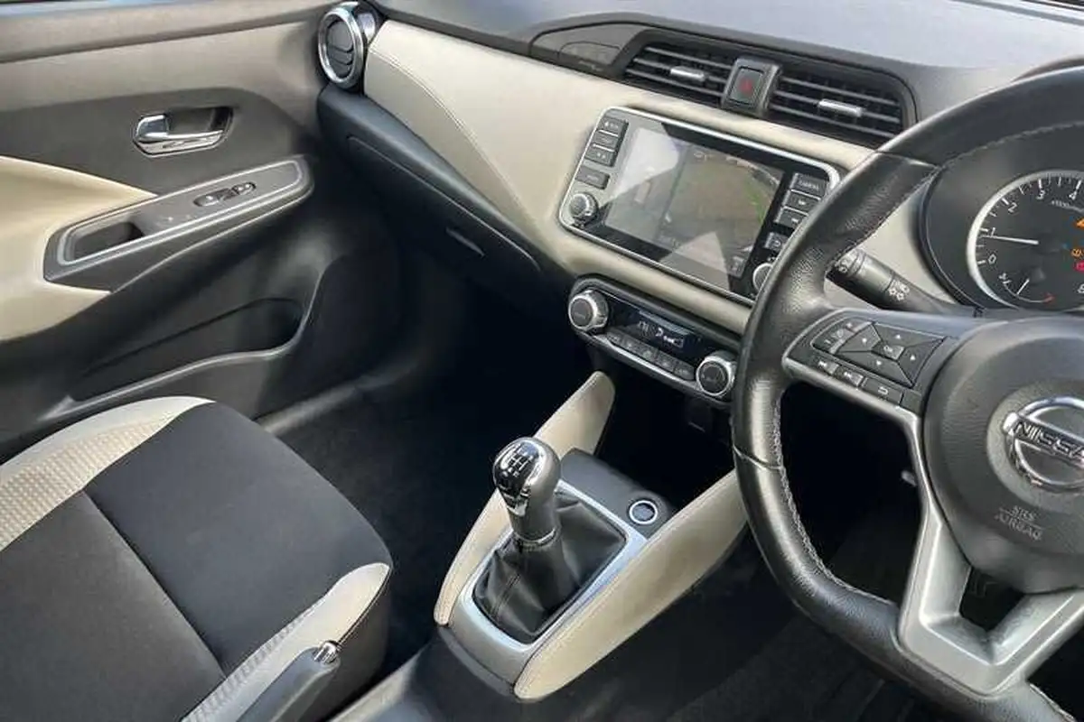 2021-nissan-micra-10-ig-t-tekna-big-13