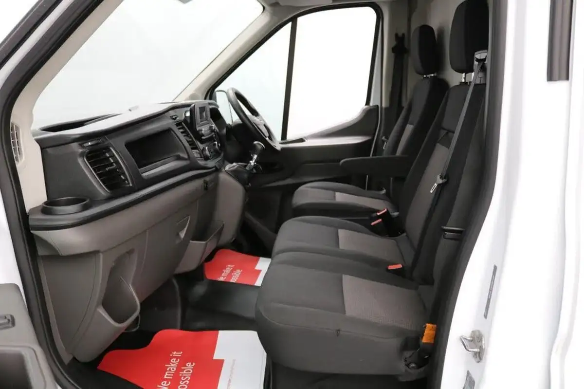 2022-ford-transit-big-22