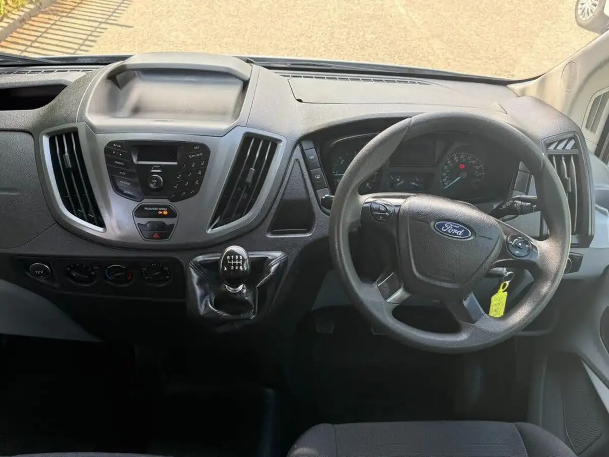 2018-ford-transit-22tdci-410-l3h2-125ps-14-big-8