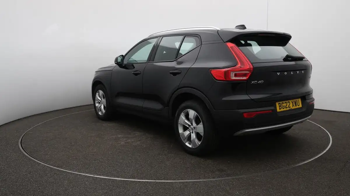 2021-volvo-xc40-15-t3-momentum-163bhp-big-58