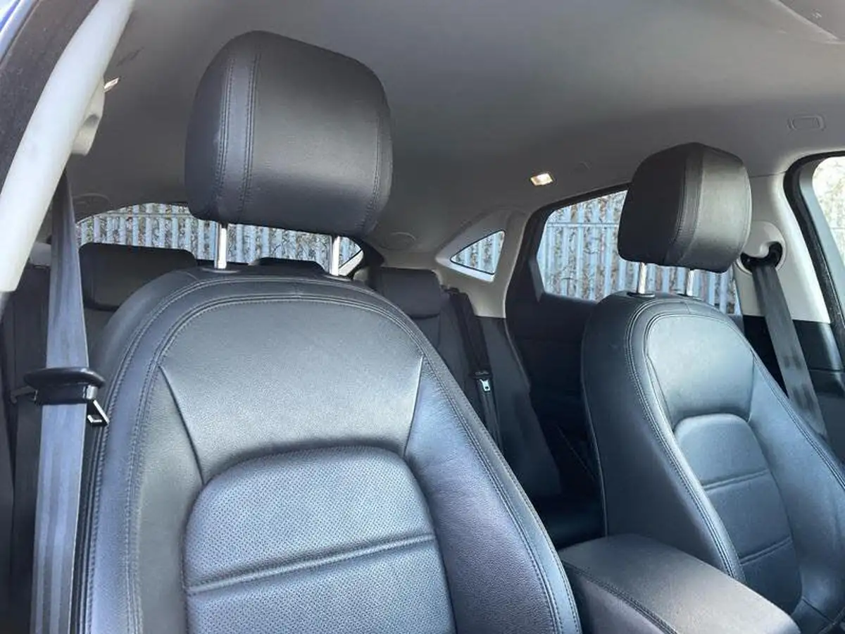 2019-jaguar-e-pace-20-i4-se-200ps-big-10
