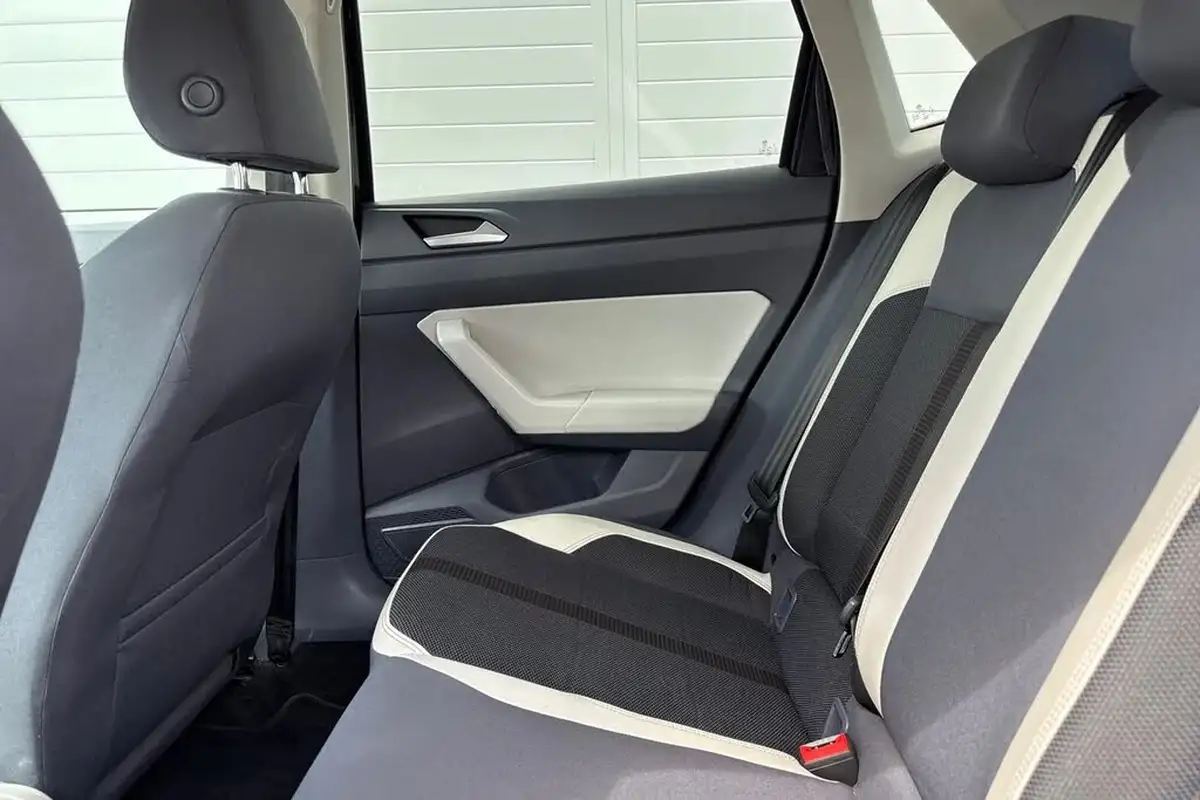 2019-volkswagen-polo-16tdi-beats-big-33