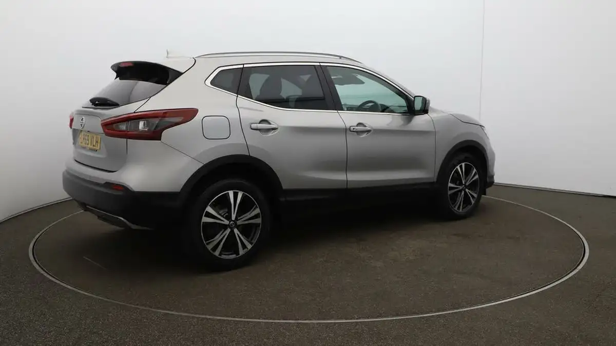 2020-nissan-qashqai-13-dig-t-n-connecta-160ps-dct-big-45