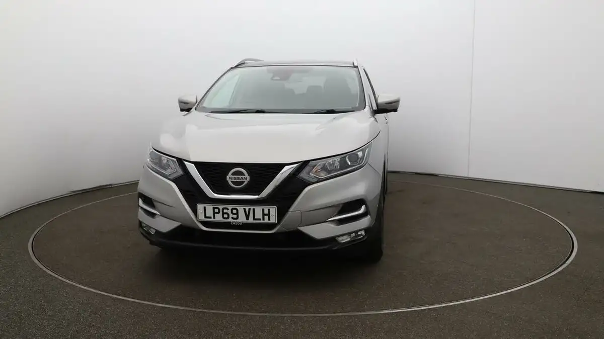 2020-nissan-qashqai-13-dig-t-n-connecta-160ps-dct-big-17