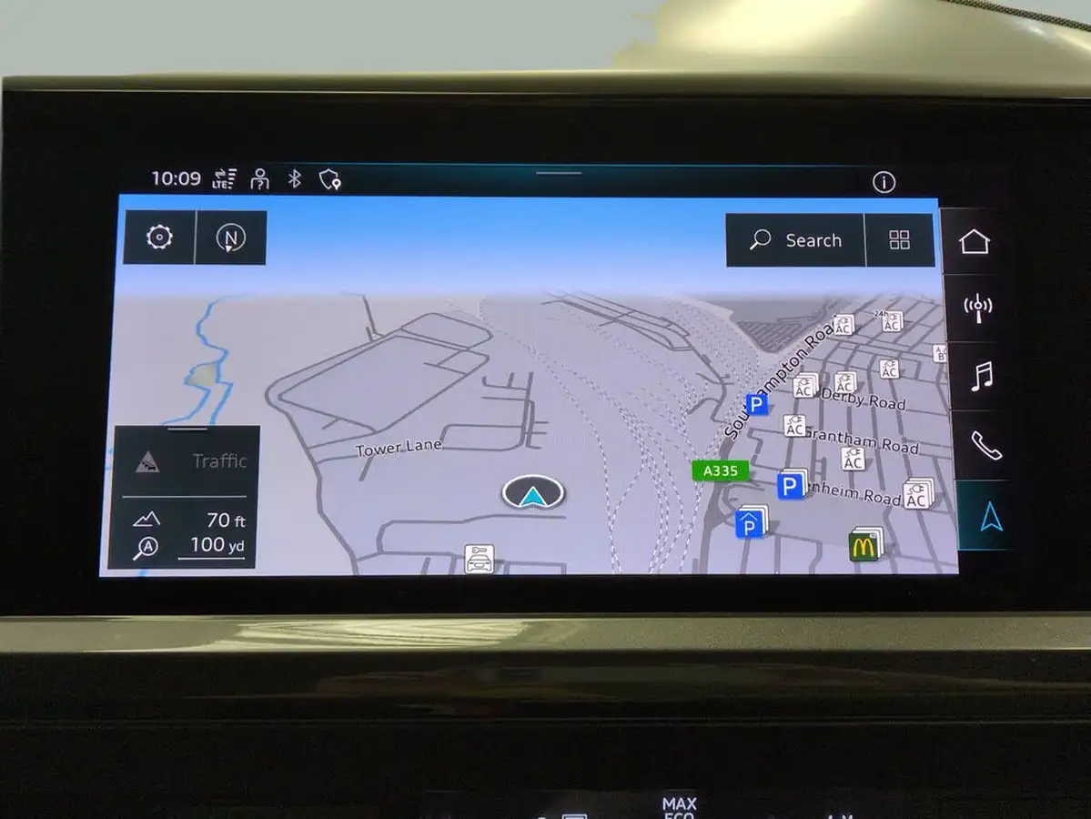2022-audi-q4-e-tron-40e-s-line-station-wagon-big-5