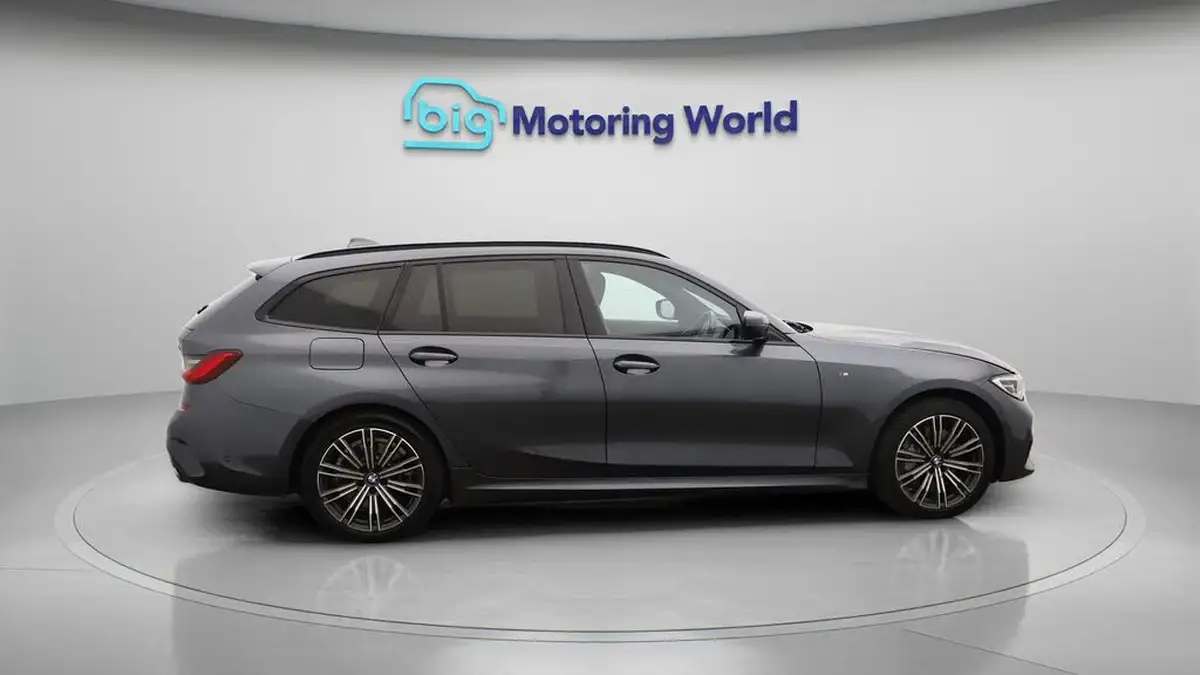 2021-bmw-3-series-20-330e-m-sport-touring-5d-big-8