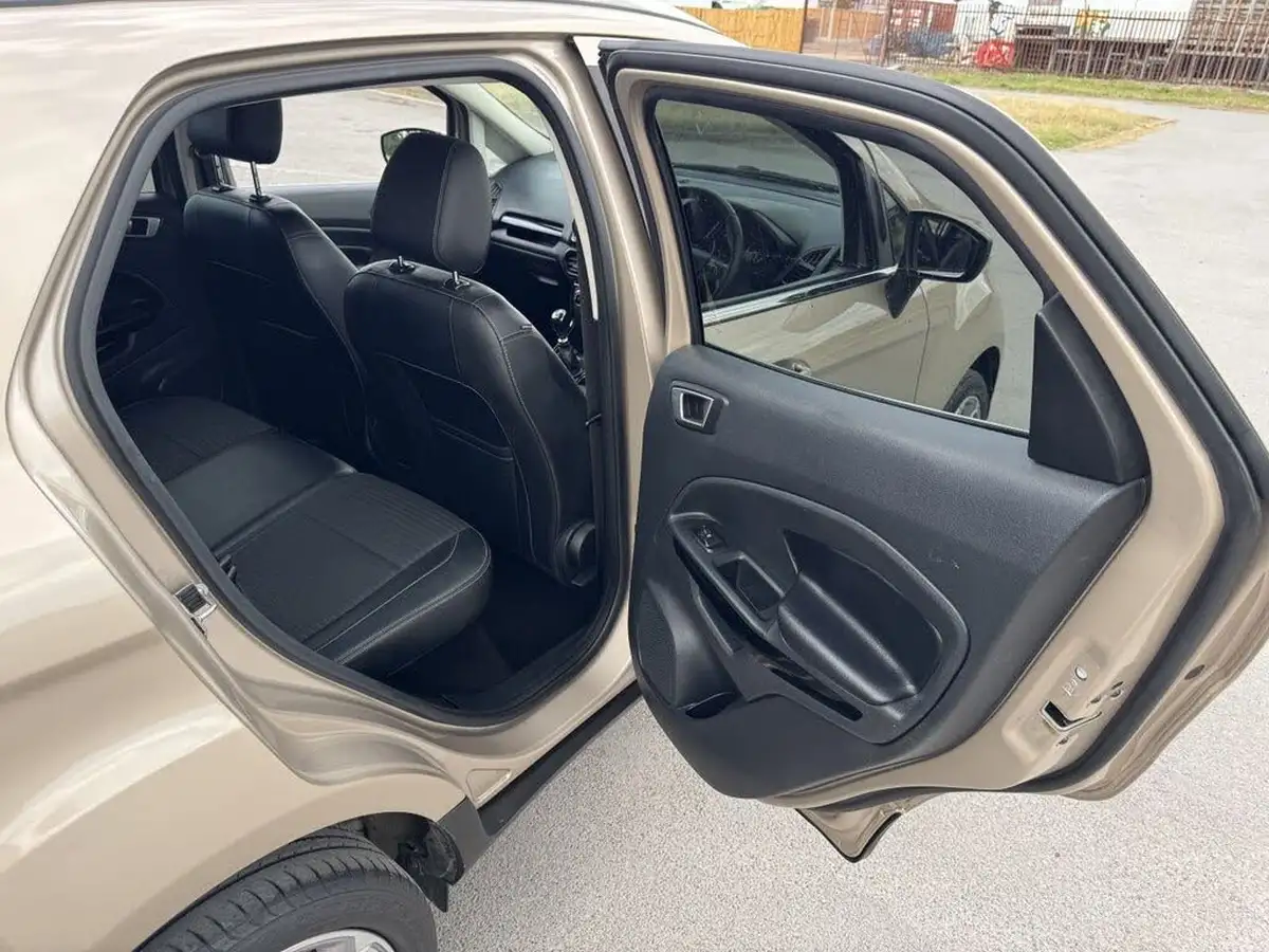 2018-ford-ecosport-10t-titanium-125ps-ss-big-15