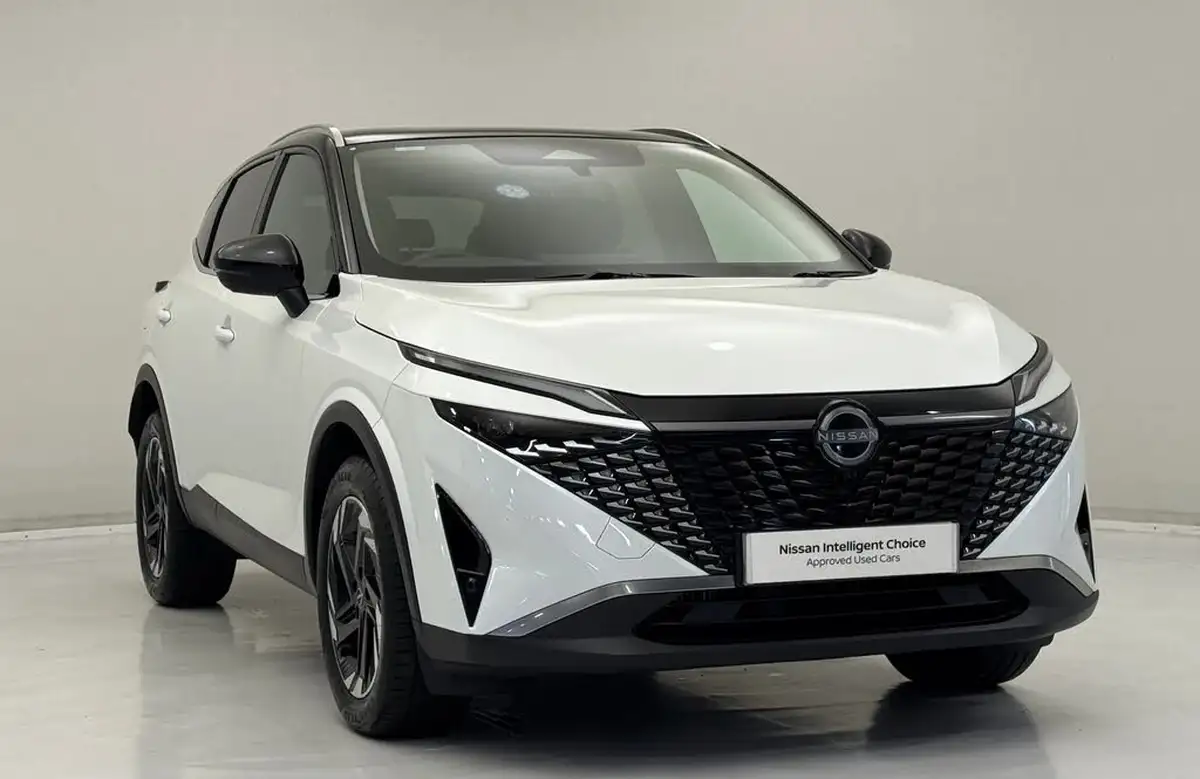 2024-nissan-qashqai-13-dig-t-n-connecta-158ps-mild-hybrid-glass-roof-pack-xtronic-big-1