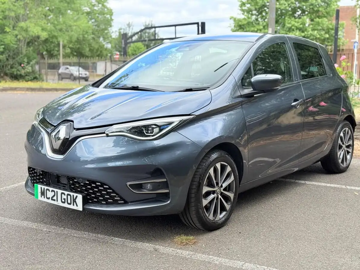 2021-renault-zoe-e-gt-line-big-6