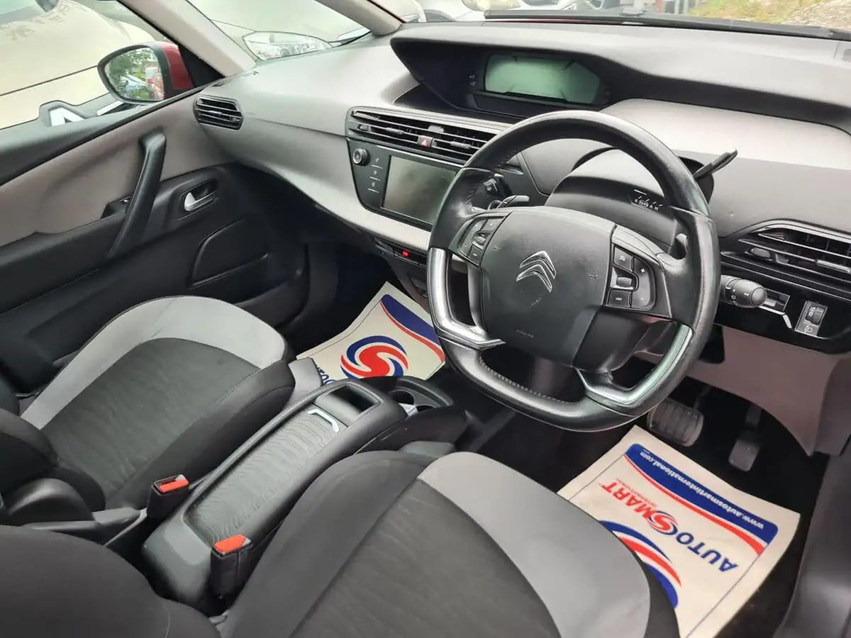 2014-citroen-grand-c4-picasso-16e-hdi-vtr-115ps-etg6-big-17