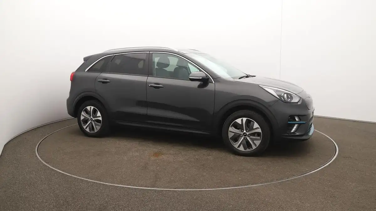 2022-kia-niro-ev-e-2-big-45